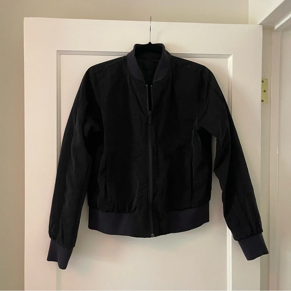 Lululemon Reversible Insulated Bomber Jacket - Picture 8 of 13